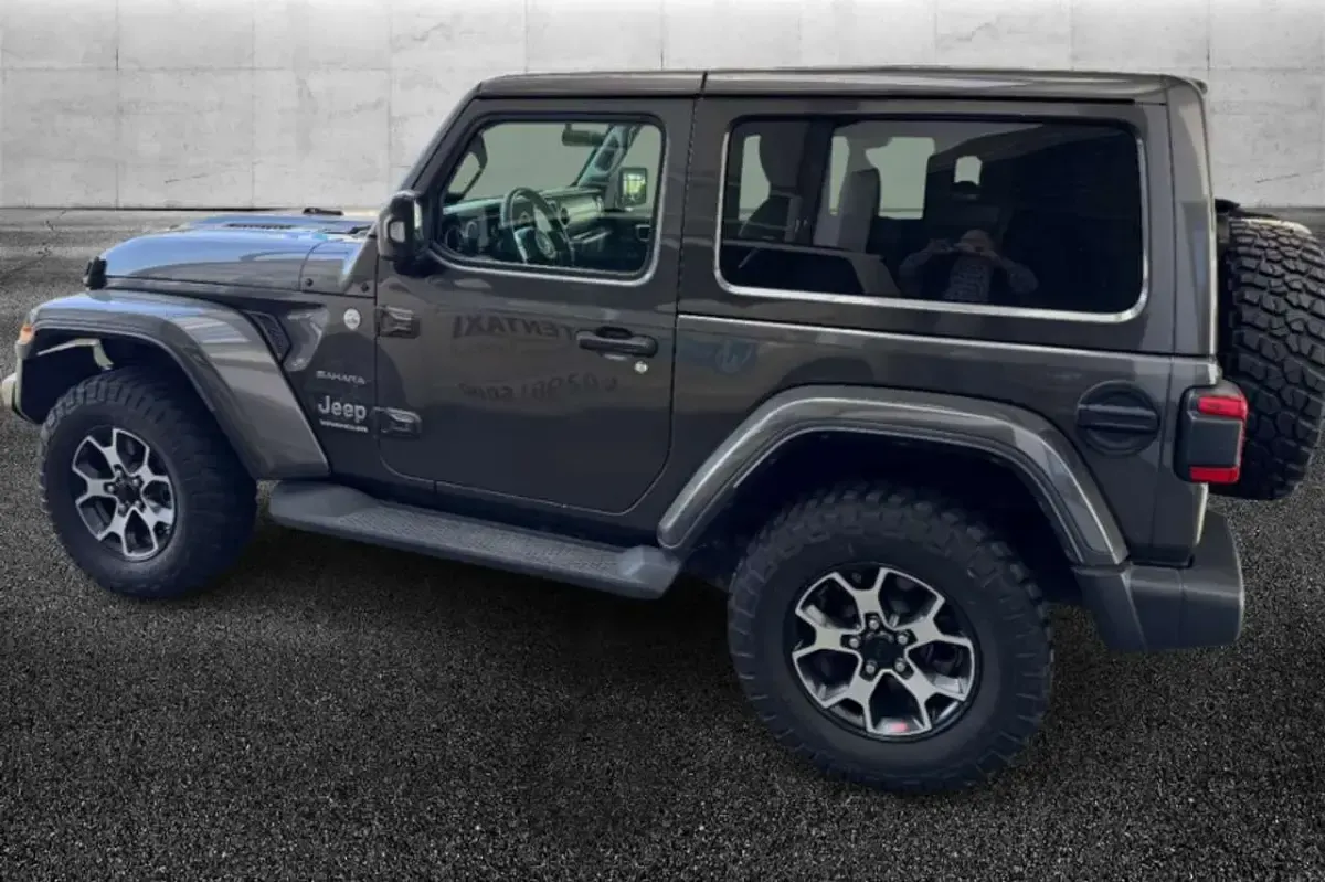 Usata Jeep Wrangler Unlimited Sahara 200 CV (147 kW) 2019 Grigio SUV