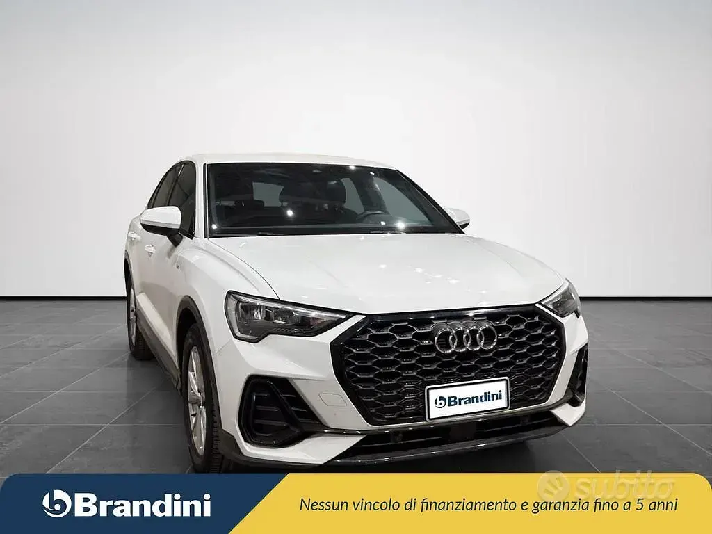 Usata Audi Q3 Sportback S-Line 150 CV (110 kW) 2021 Bianco SUV