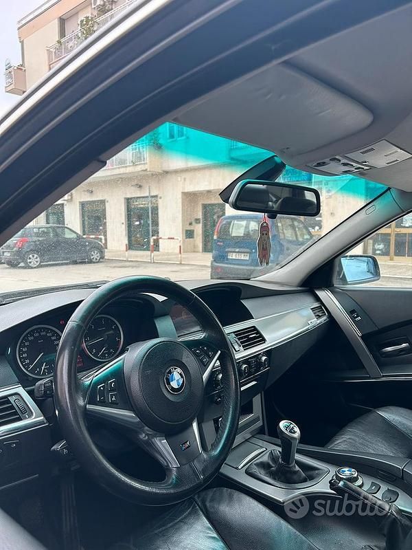Usata BMW 525 Efficient Dynamics 177 CV (130 kW) 2005 Grigio Berlina
