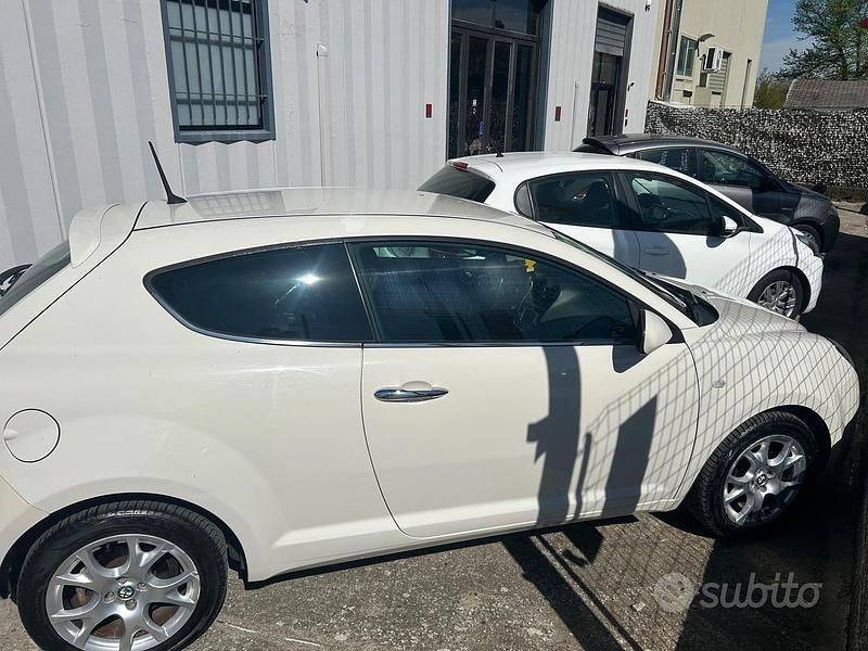 Usata Alfa Romeo MiTo Distinctive 85 CV (62 kW) 2014 Bianco Utilitaria