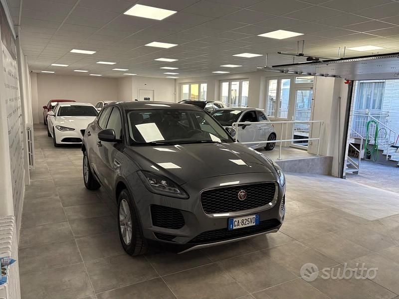 Usata Jaguar E-Pace S 150 CV (110 kW) 2020 Grigio scuro SUV