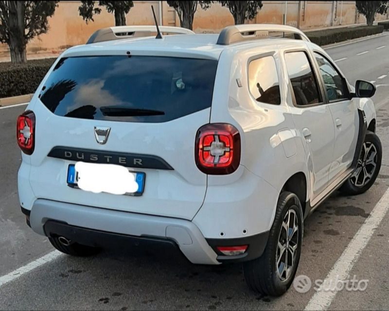 Usata Dacia Duster Anniversary 101 CV (74 kW) 2020 Bianco SUV