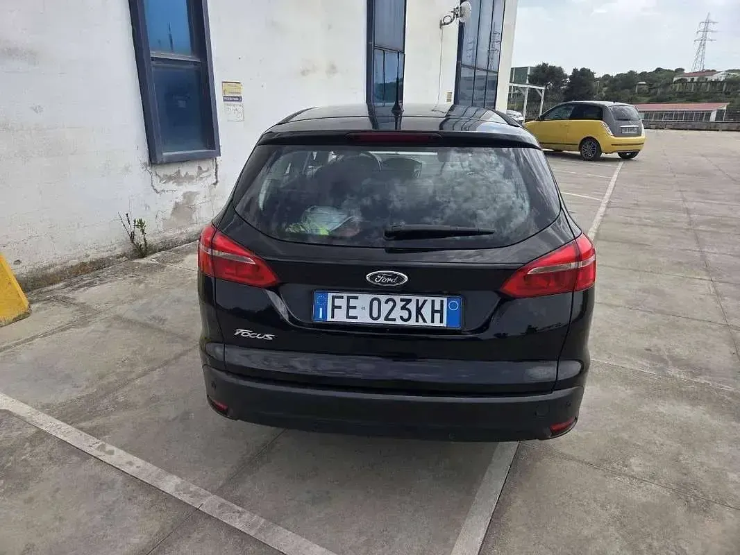 Usata Ford Focus Titanium S 120 CV (88 kW) 2016 Nero Station wagon