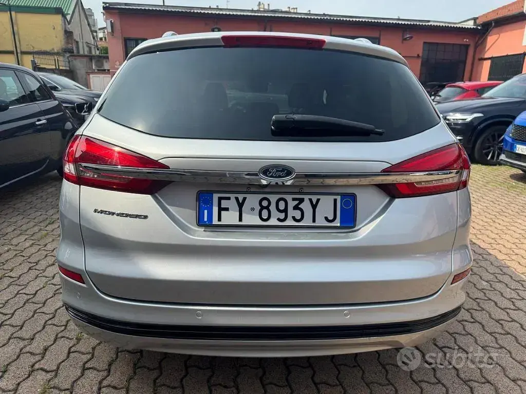 Usata Ford Mondeo Titanium 150 CV (110 kW) 2019 Grigio Station wagon