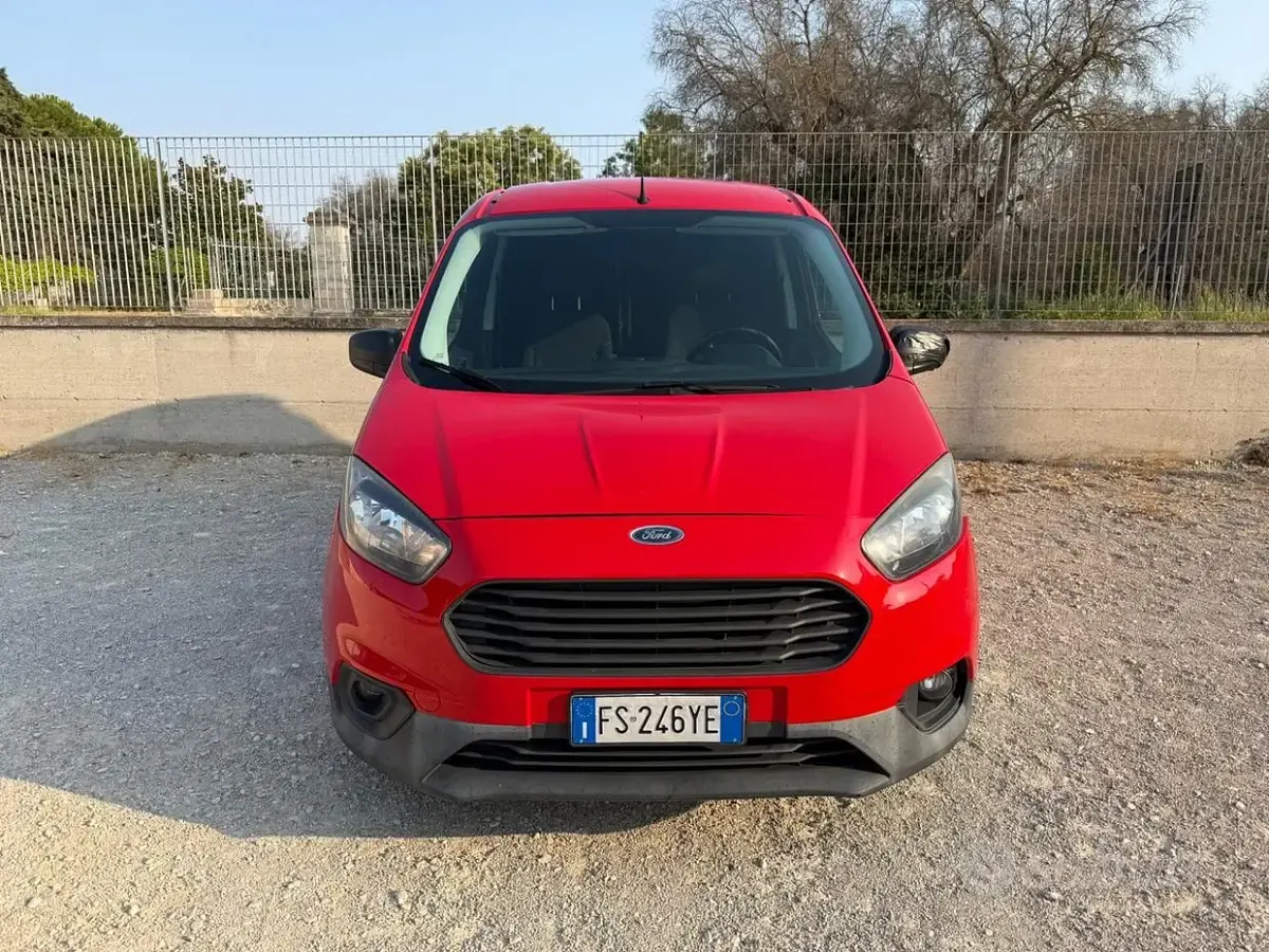 Usata Ford Transit Trend 75 CV (55 kW) 2018 Rosso Furgone