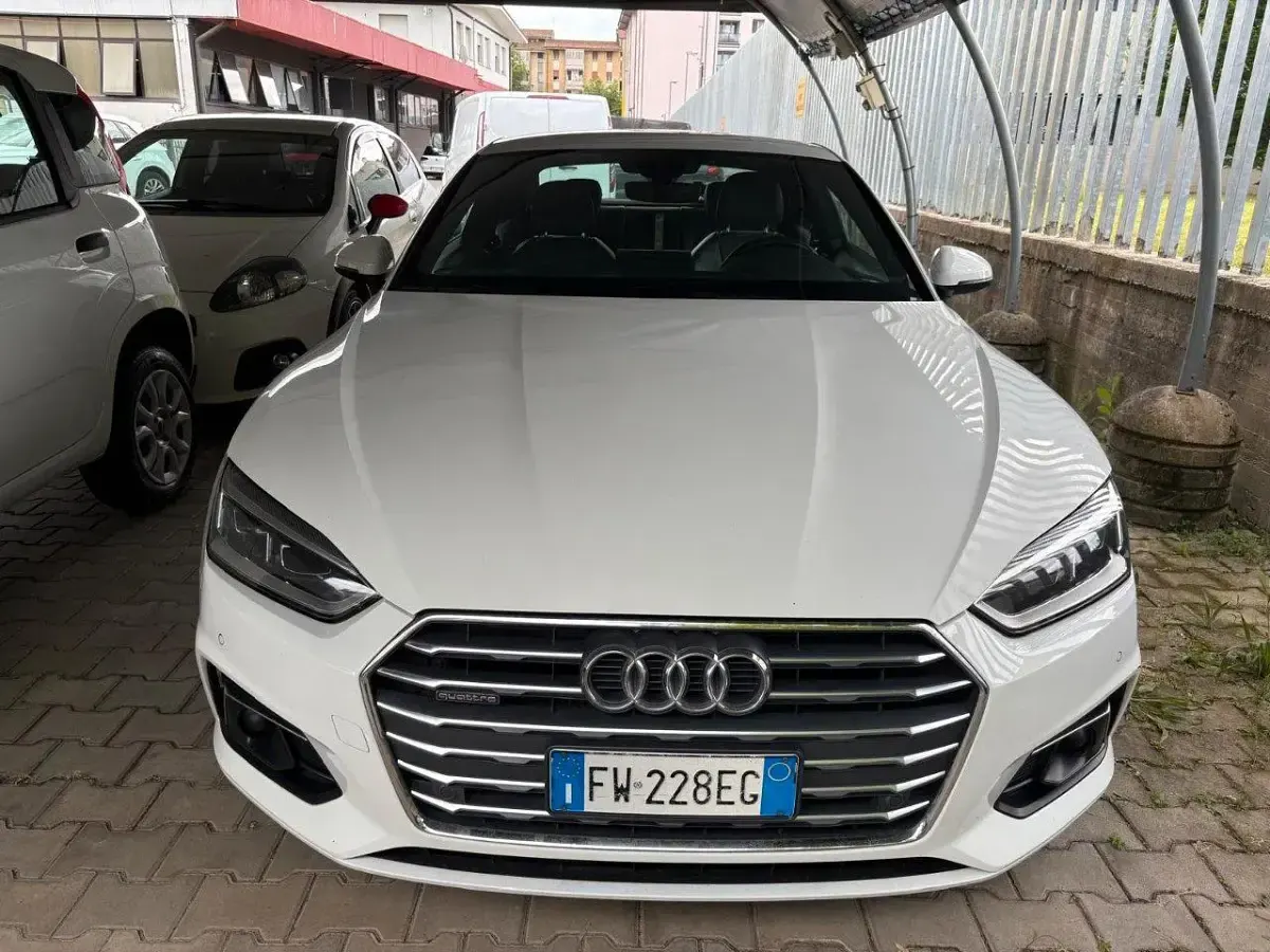 Usata Audi A5 Sport 190 CV (139 kW) 2019 Bianco Coupé