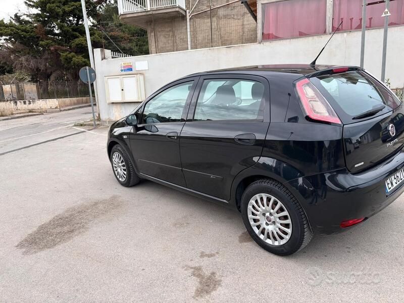Usata Fiat Punto Evo 75 CV (55 kW) 2014 Nero Utilitaria
