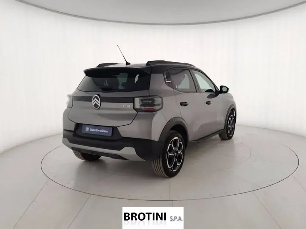 Usata Citroën C3 PureTech 101 CV (74 kW) 2024 Grigio metallizzato Berlina