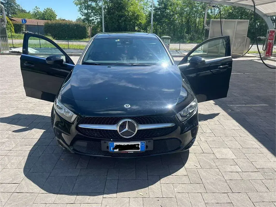 Usata Mercedes A180 Business 116 CV (85 kW) 2020 Berlina