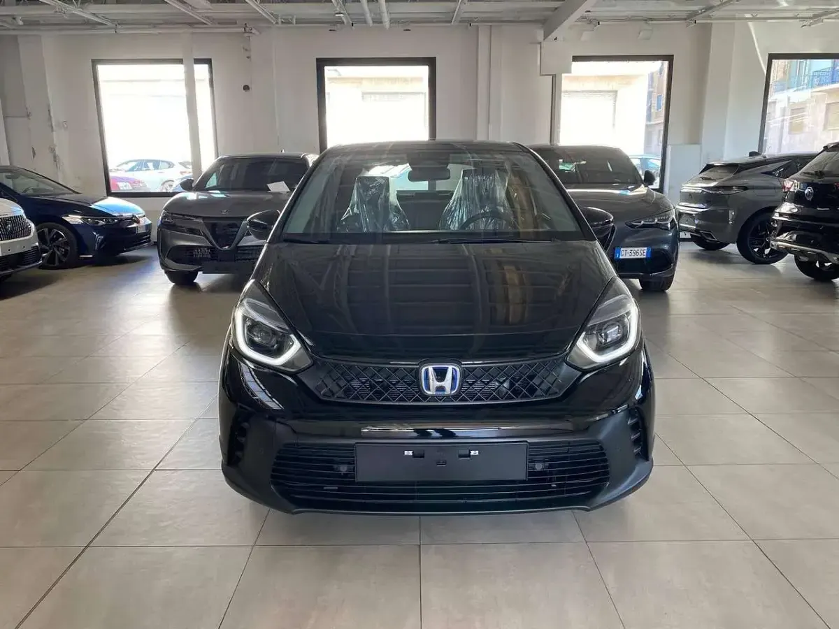 Nuova Honda Jazz Elegance 122 CV (89 kW) 2026 Crystal black Utilitaria