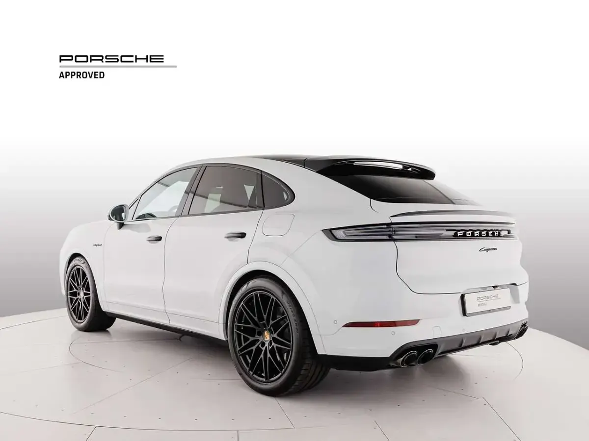Usata Porsche Cayenne 470 CV (345 kW) 2025 Bianco SUV