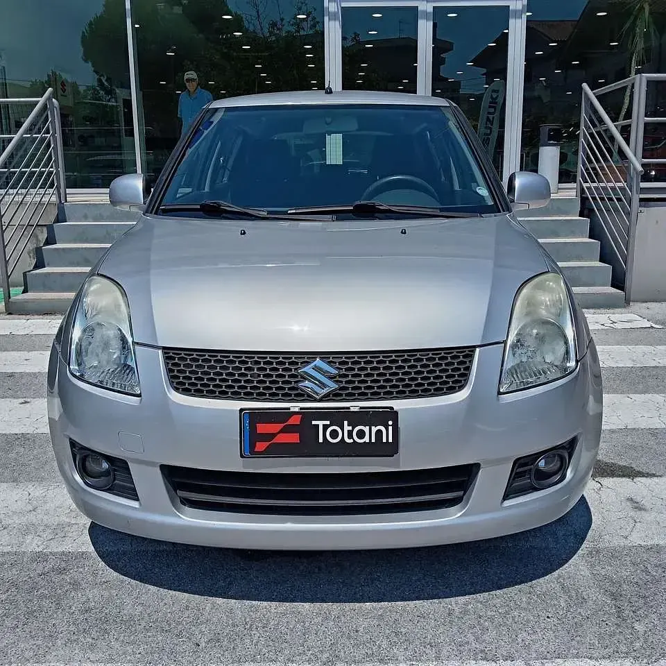 Usata Suzuki Swift GL 75 CV (55 kW) 2009 Grigio Utilitaria