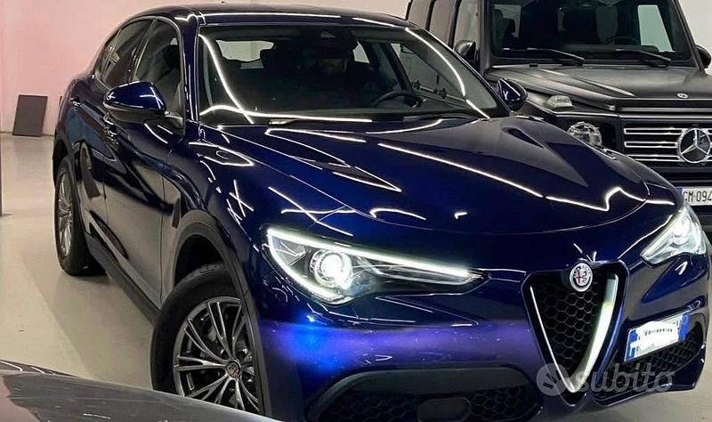 Usata Alfa Romeo Stelvio 190 CV (139 kW) 2019 Blu SUV