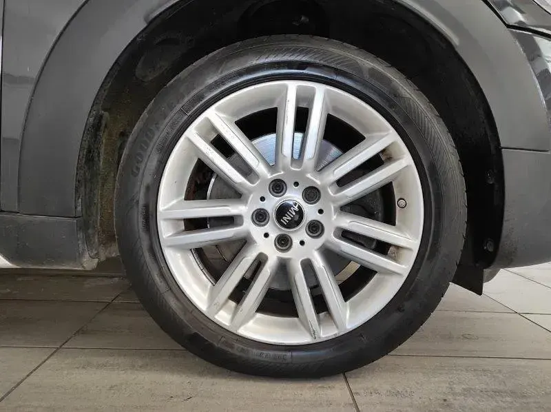 Usata Mini Cooper S Countryman Hype 136 CV (100 kW) 2019 Grigio SUV