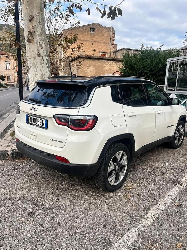 Usata Jeep Compass 140 CV (102 kW) 2018 Bianco SUV