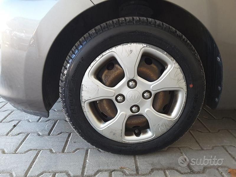 Usata Kia Picanto Active 69 CV (50 kW) 2016 Grigio Utilitaria