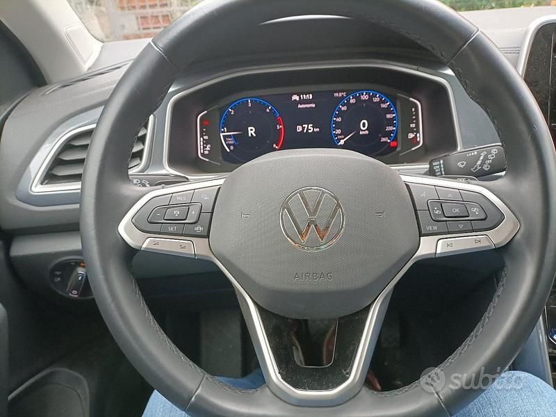 Usata VW T-Roc 150 CV (110 kW) 2023 Bianco SUV