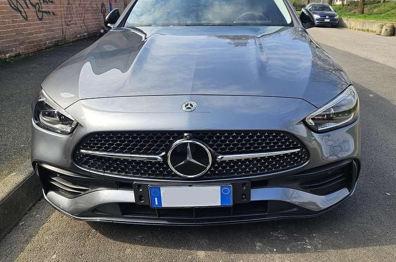Usata Mercedes C300e Premium Plus 265 CV (194 kW) 2022 Grigio Station wagon