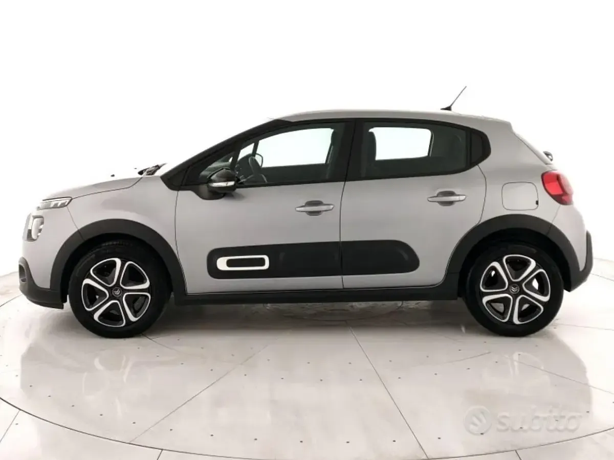 Usata Citroën C3 PureTech 83 CV (61 kW) 2024 Grigio Monovolume