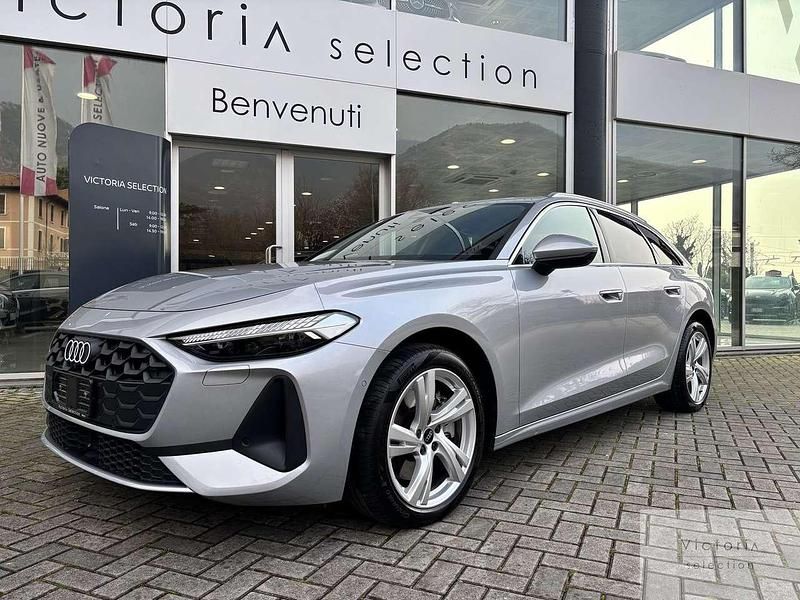 Usata Audi A5 Advanced 204 CV (150 kW) 2025 Argento Station wagon