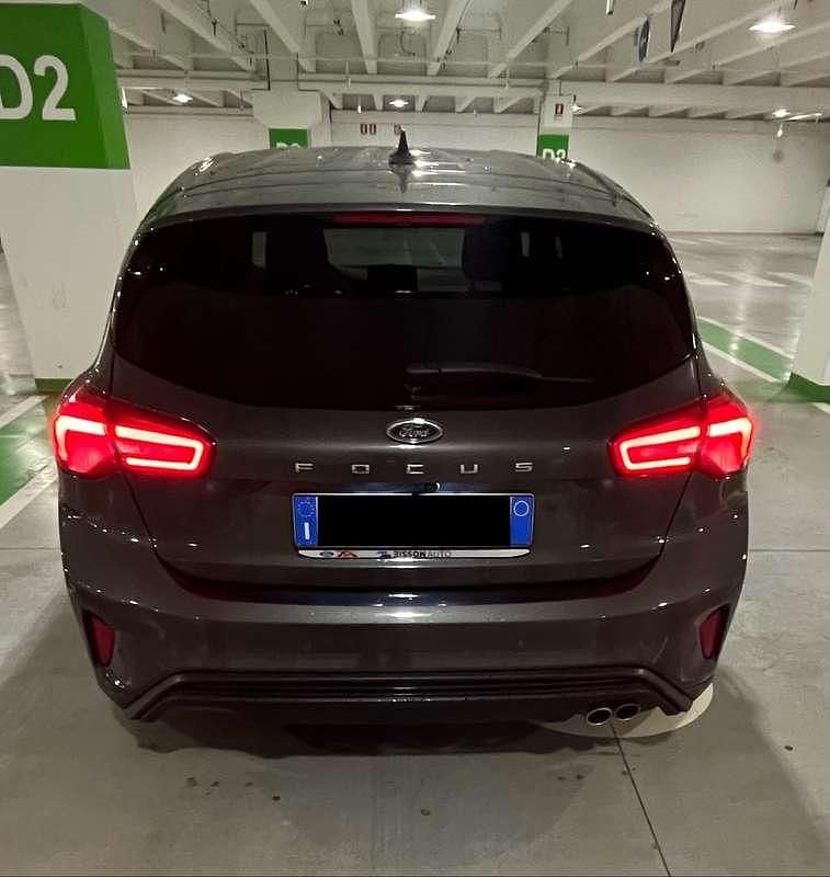 Usata Ford Focus ST-Line 125 CV (91 kW) 2019 Grigio Berlina