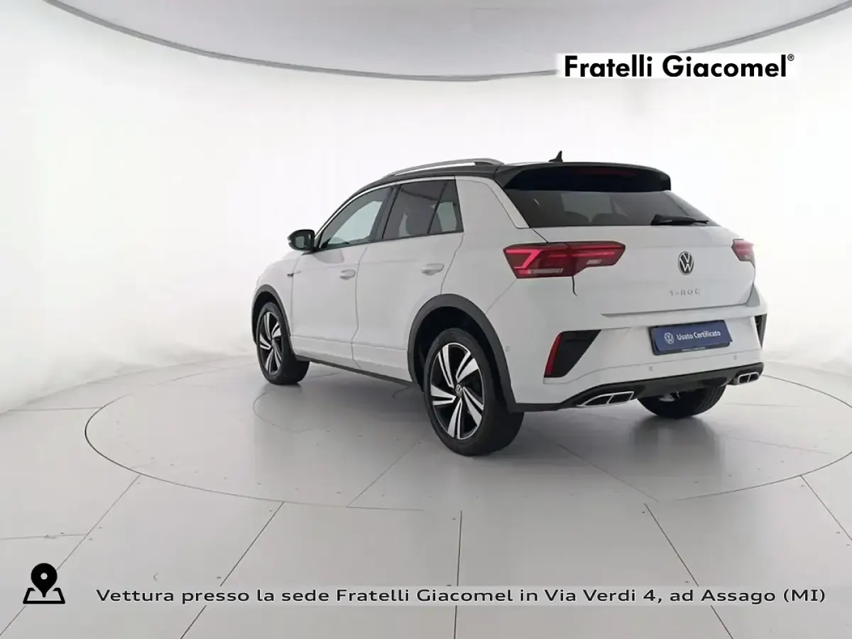 Usata VW T-Roc R-line 150 CV (110 kW) 2023 Bianco SUV