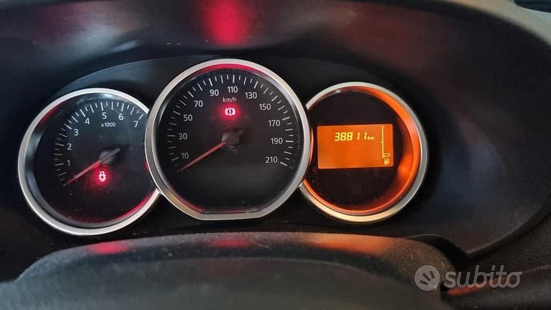 Usata Dacia Dokker 95 CV (69 kW) 2018 Grigio Monovolume