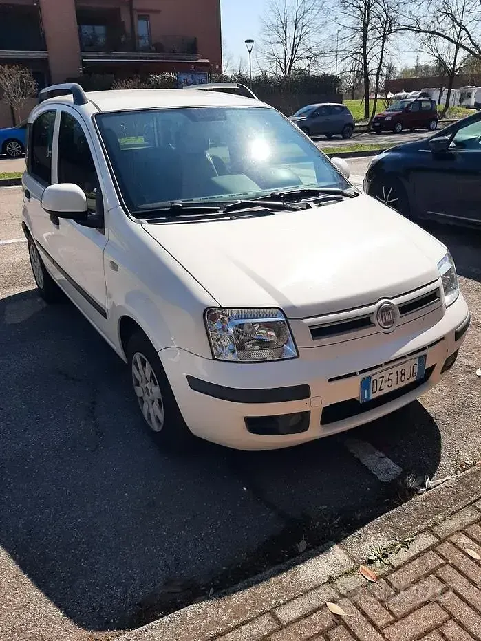 Usata Fiat Panda Dynamic 60 CV (44 kW) 2009 Bianco Utilitaria