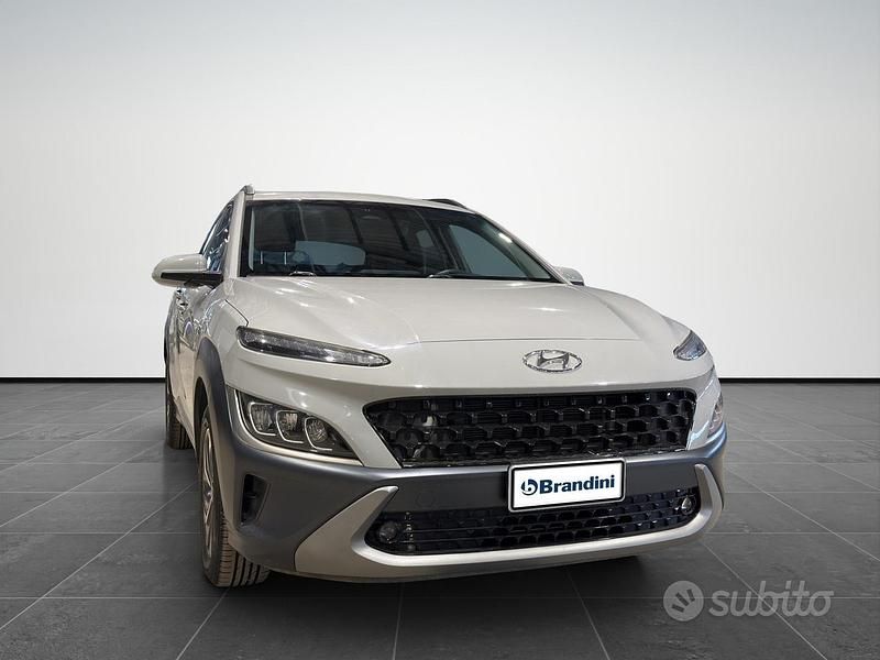 Usata Hyundai Kona 141 CV (103 kW) 2022 Grigio SUV