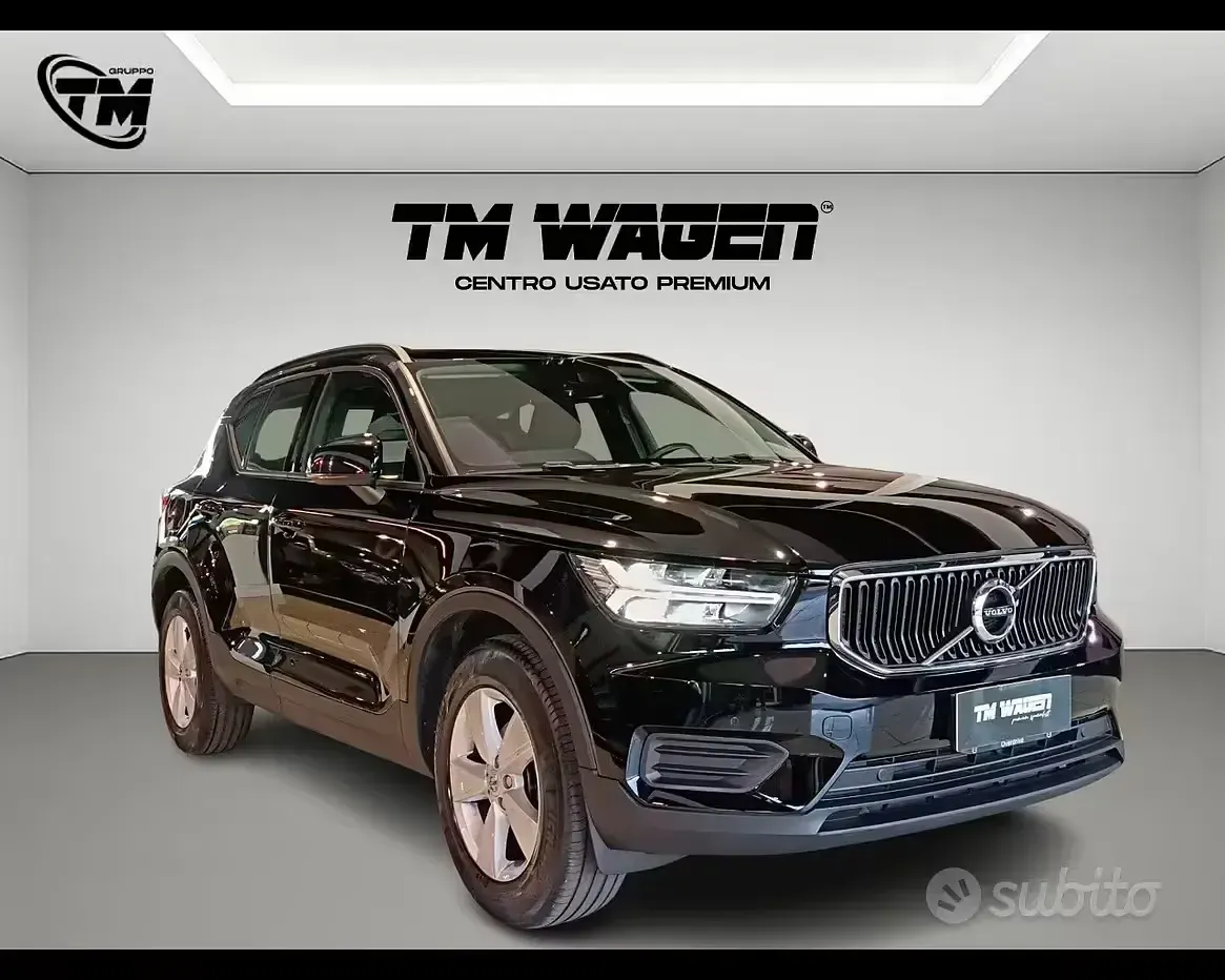 Usata Volvo XC40 Core 129 CV (94 kW) 2022 Nero SUV