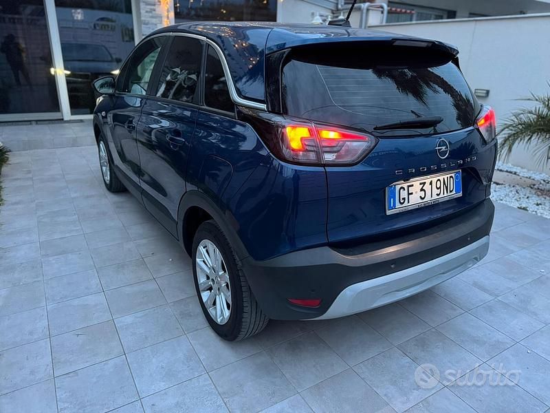 Usata Opel Crossland Ultimate 110 CV (80 kW) 2021 Blu SUV