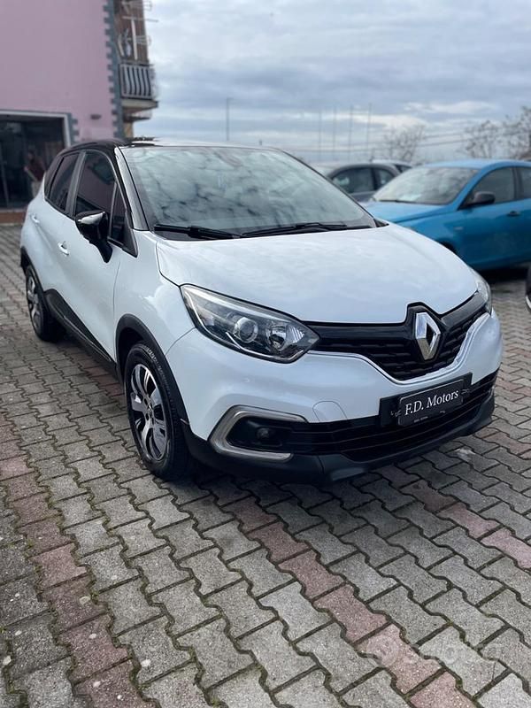 Usata Renault Captur 90 CV (66 kW) 2019 Bianco SUV