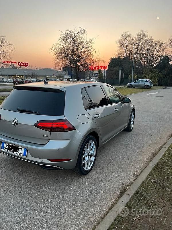 Usata VW Golf VII 115 CV (84 kW) 2019 Berlina