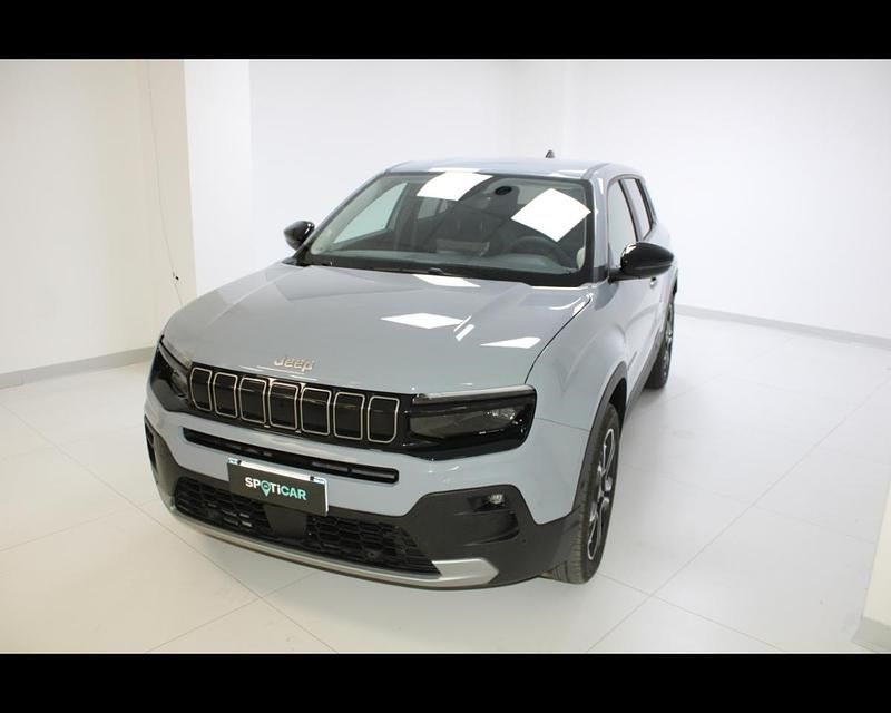 Usata Jeep Avenger Summit 110 CV (80 kW) 2025 Grigio SUV