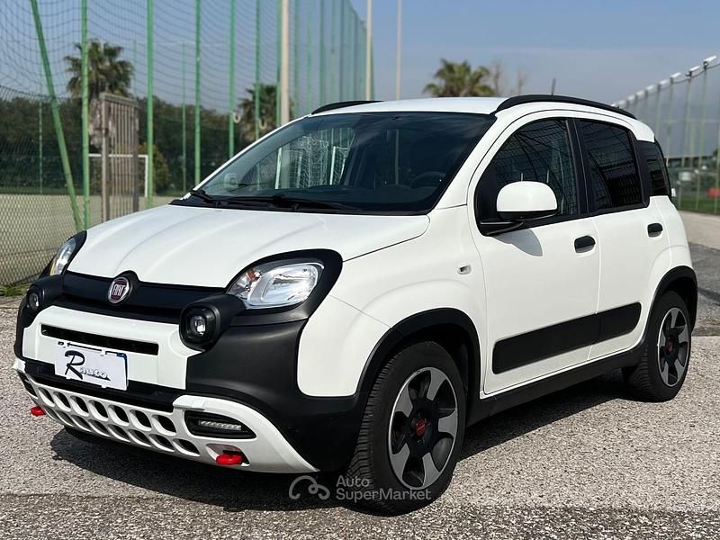 Usata Fiat Panda Cross Cross 69 CV (50 kW) 2023 Bianco Utilitaria