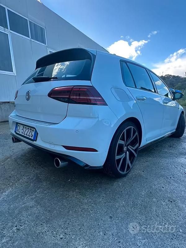 Usata VW Golf VII GTI 245 CV (180 kW) 2019 Bianco Berlina