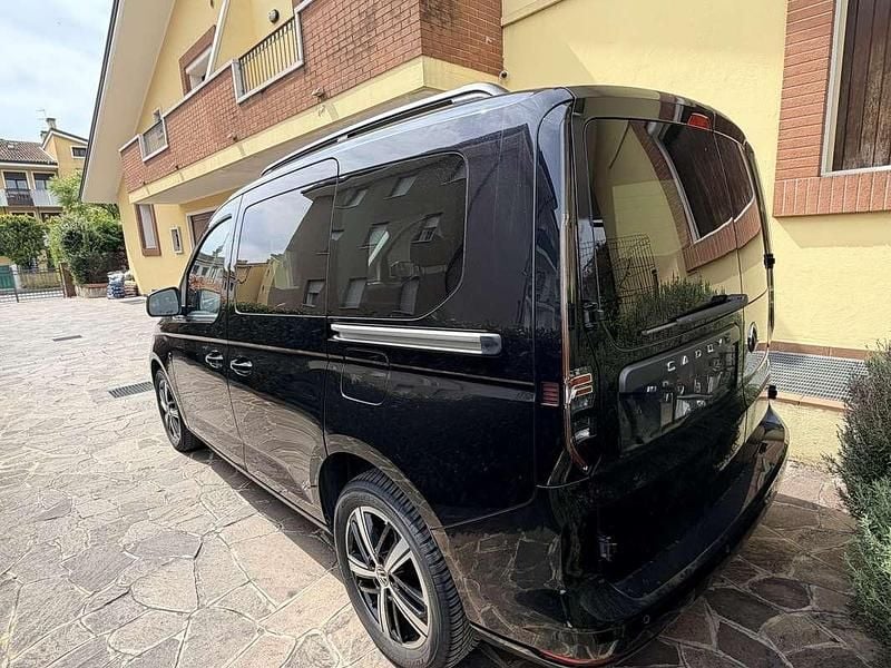 Usata VW Caddy 122 CV (89 kW) 2021 Monovolume