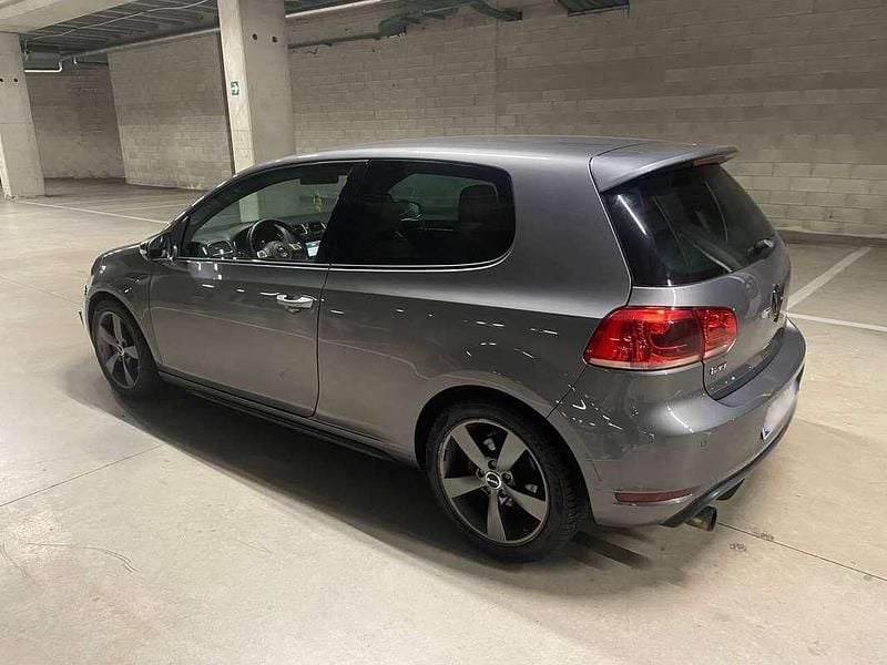 Usata VW Golf VI GTI 211 CV (155 kW) 2010 Grigio Utilitaria