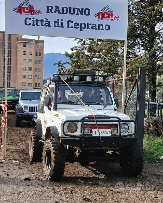 Usata Suzuki Samurai 69 CV (50 kW) 2000 Bianco SUV