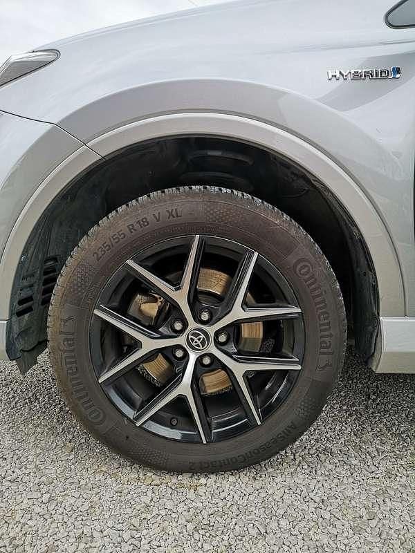 Usata Toyota RAV4 Hybrid 155 CV (114 kW) 2017 SUV