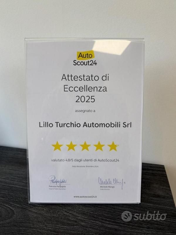 Usata Ford Tourneo Connect Titanium 122 CV (89 kW) 2023 Grigio scuro Monovolume