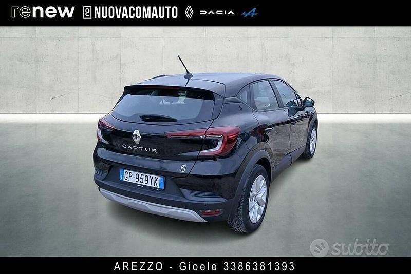 Usata Renault Captur Equilibre 101 CV (74 kW) 2023 _no SUV