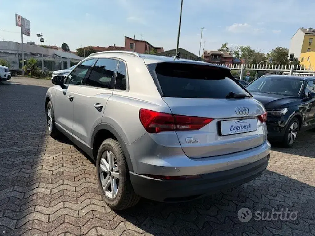 Usata Audi Q3 150 CV (110 kW) 2022 Grigio SUV