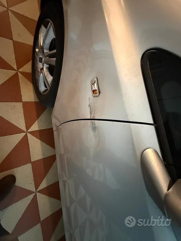 Usata Opel Corsa 125 CV (91 kW) 2008 Grigio Utilitaria