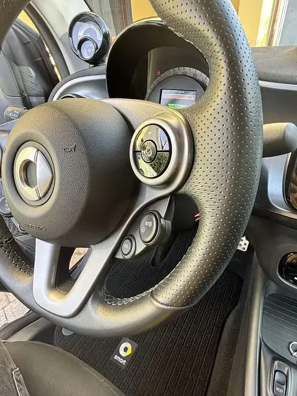 Usata Smart ForTwo Electric Drive Passion 41 kW (56 CV) 2022 Cabrio