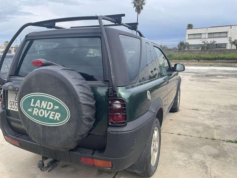 Usata Land Rover Freelander 111 CV (81 kW) 2001 Verde SUV