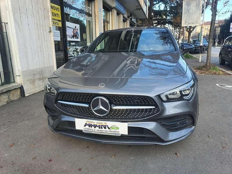 Usata Mercedes CLA200 Premium 150 CV (110 kW) 2021 Grigio Coupé