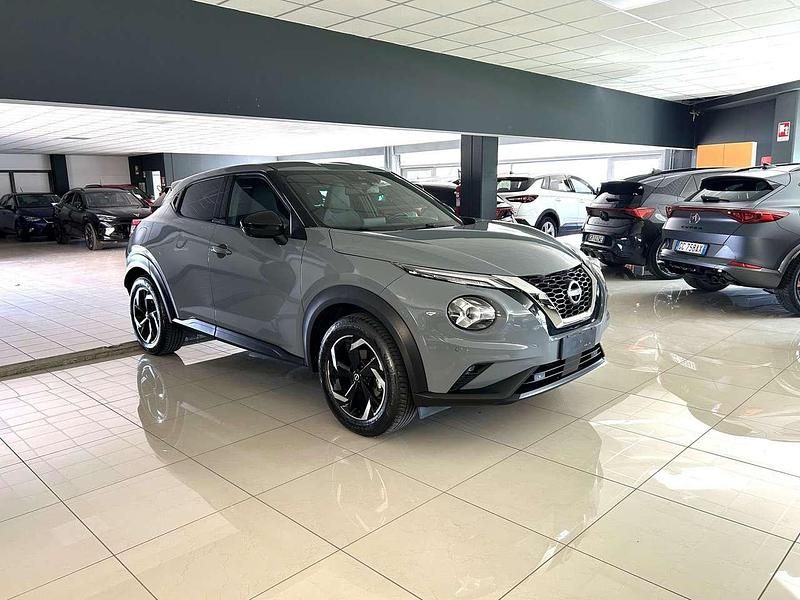 Usata Nissan Juke N-Connecta 114 CV (83 kW) 2024 Grigio SUV
