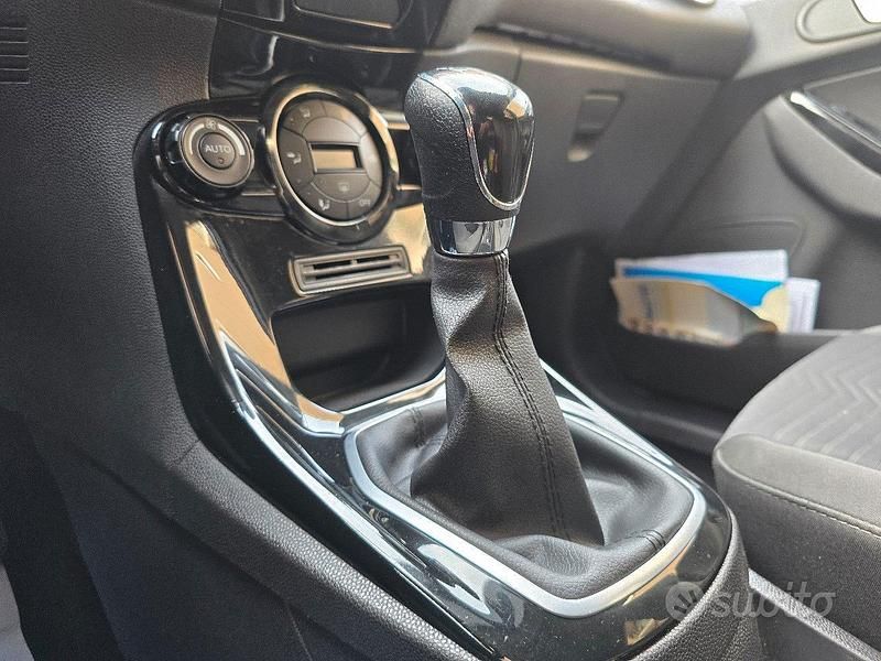 Usata Ford Fiesta Business Edition 97 CV (71 kW) 2014 Nero Berlina