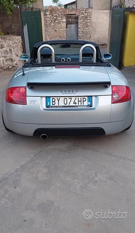 Usata Audi TT Roadster 180 CV (132 kW) 2002 Cabrio